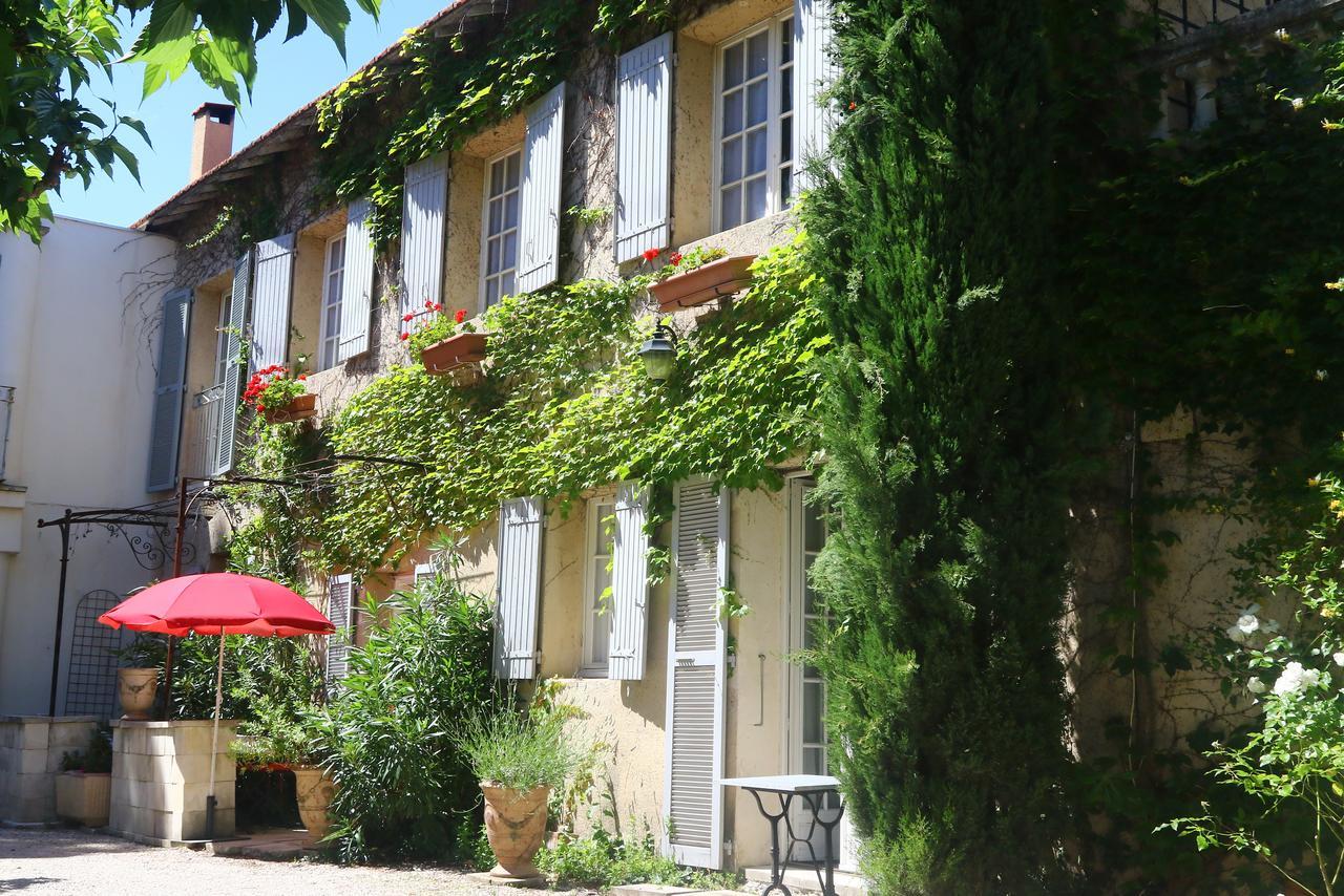 Apartments La Madeleine Avinhão Exterior foto